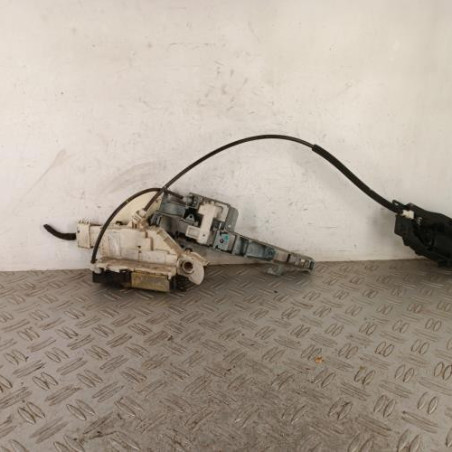 Serrure avant gauche PEUGEOT 407