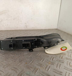 Interrupteur de leve vitre avant gauche FORD FOCUS 3