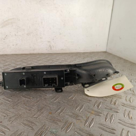 Interrupteur de leve vitre avant gauche FORD FOCUS 3