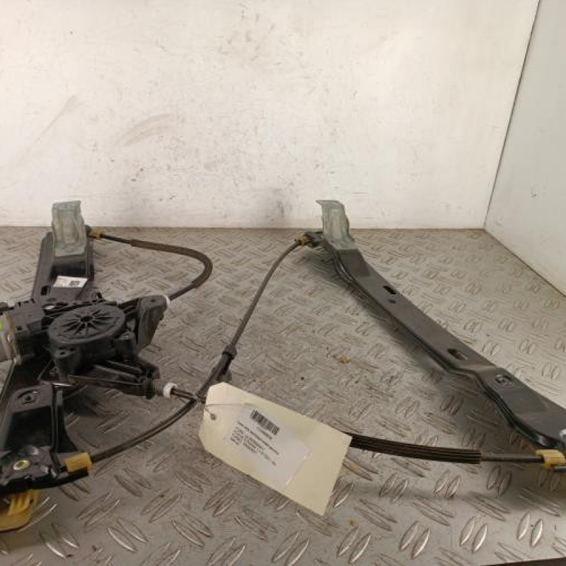 Leve vitre electrique avant gauche FORD FOCUS 3