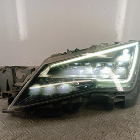 Optique avant principal gauche (feux)(phare) SEAT LEON 3