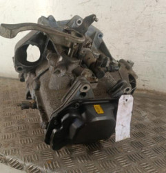 Boite de vitesses VOLKSWAGEN FOX Photo n°3