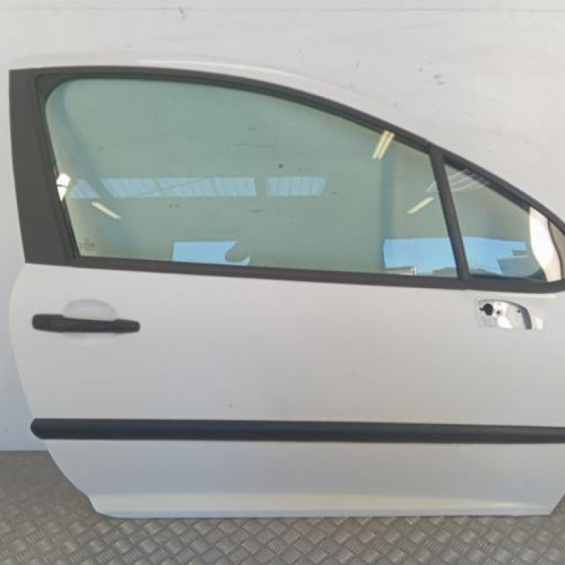Porte avant droit PEUGEOT 207