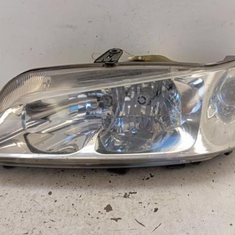 Optique avant principal gauche (feux)(phare) PEUGEOT 306