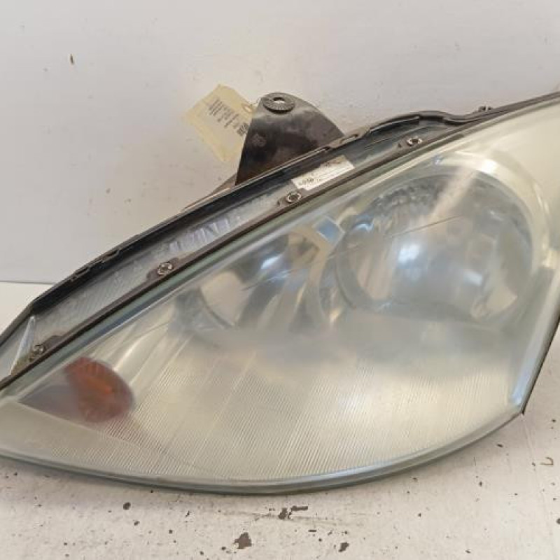 Optique avant principal gauche (feux)(phare) FORD FOCUS 1