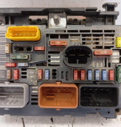 Boitier servitude moteur (BSM) CITROEN BERLINGO 2 Photo n°1