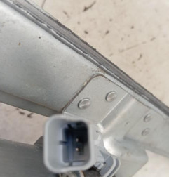 Leve vitre electrique avant gauche CITROEN BERLINGO 2 Photo n°3