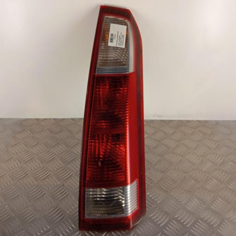Feu arriere principal droit (feux) OPEL MERIVA A Feu arriere principal droit (feux) OPEL MERIVA A