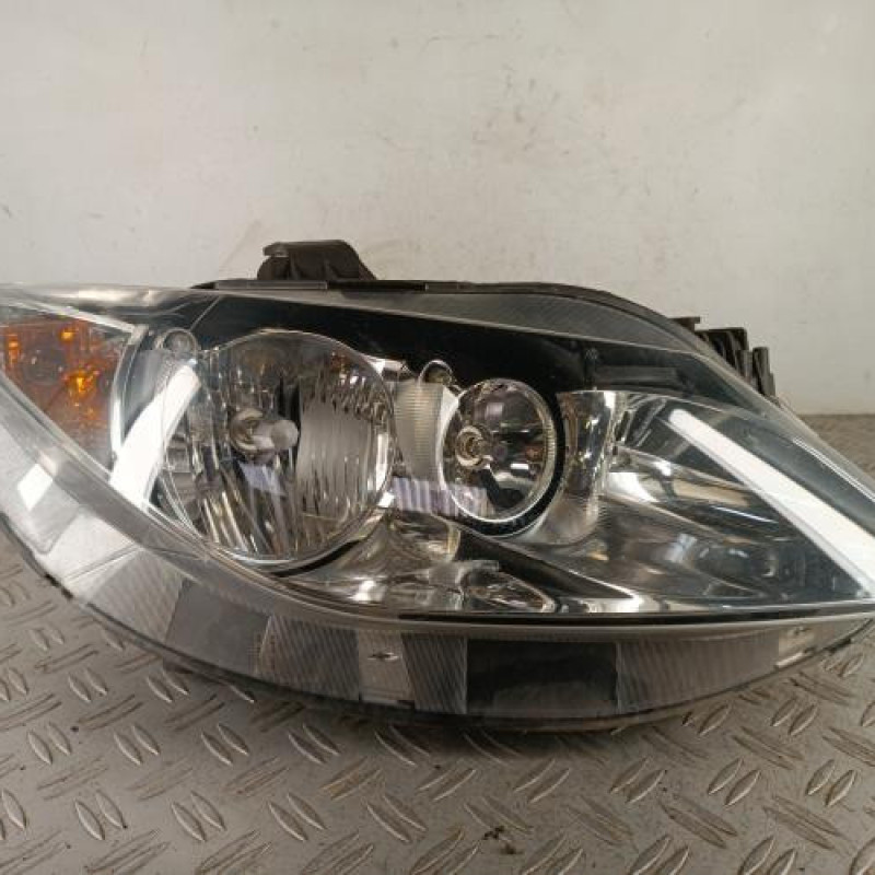 Optique avant principal droit (feux)(phare) SEAT IBIZA 4