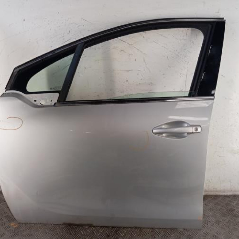 Porte avant gauche PEUGEOT 208 1