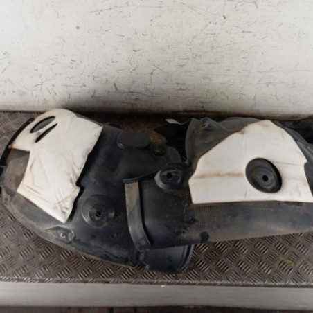 Pare boue avant gauche RENAULT MEGANE 3