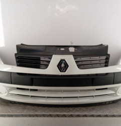 Pare choc avant RENAULT CLIO 2 Photo n°1