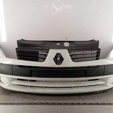 Pare choc avant RENAULT CLIO 2 Photo n°1
