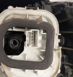 Feu arriere principal gauche (feux) VOLKSWAGEN GOLF Photo n°4