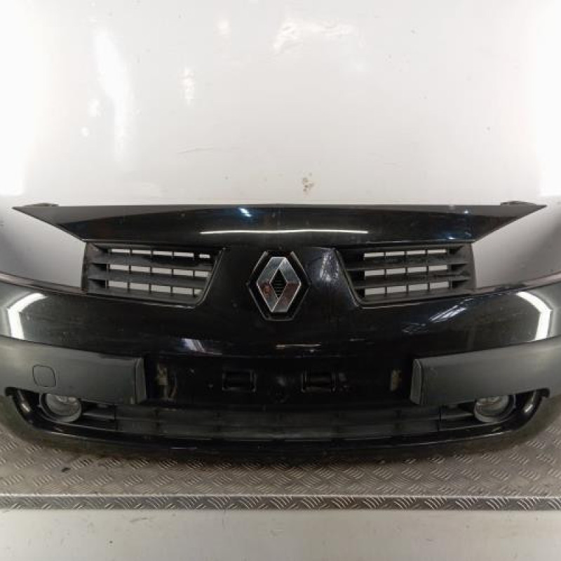 Pare choc avant RENAULT MEGANE 2