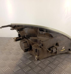 Optique avant principal gauche (feux)(phare) FORD FIESTA 5