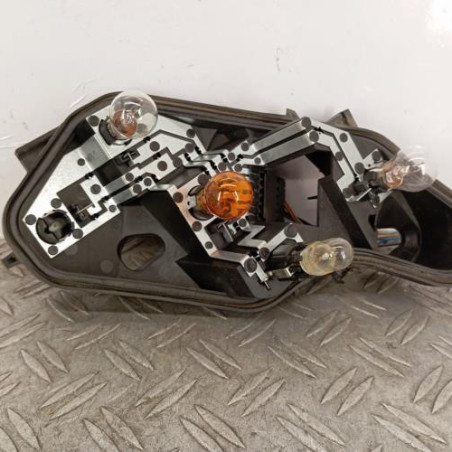 Platine feu arriere droit OPEL CORSA D Photo n°1