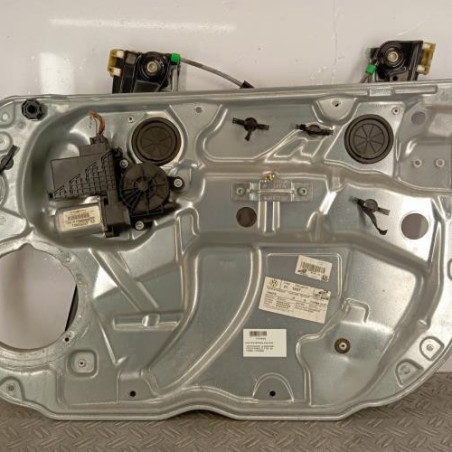 Leve vitre electrique avant droit VOLKSWAGEN POLO 4 Photo n°1
