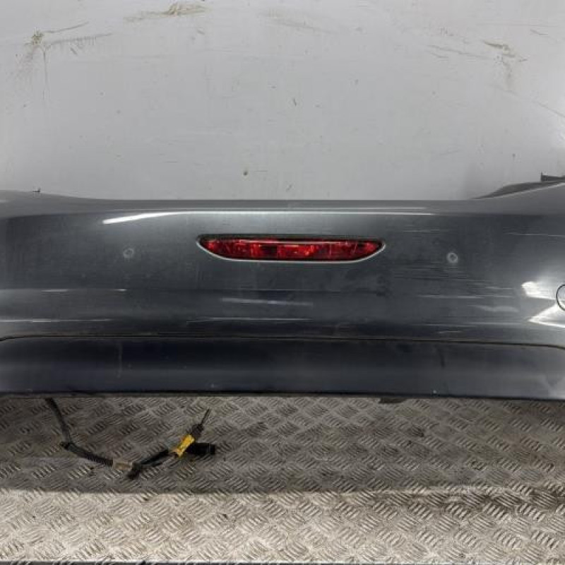 Pare choc arriere PEUGEOT 208 1