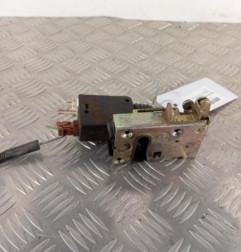 Serrure avant gauche PEUGEOT 106