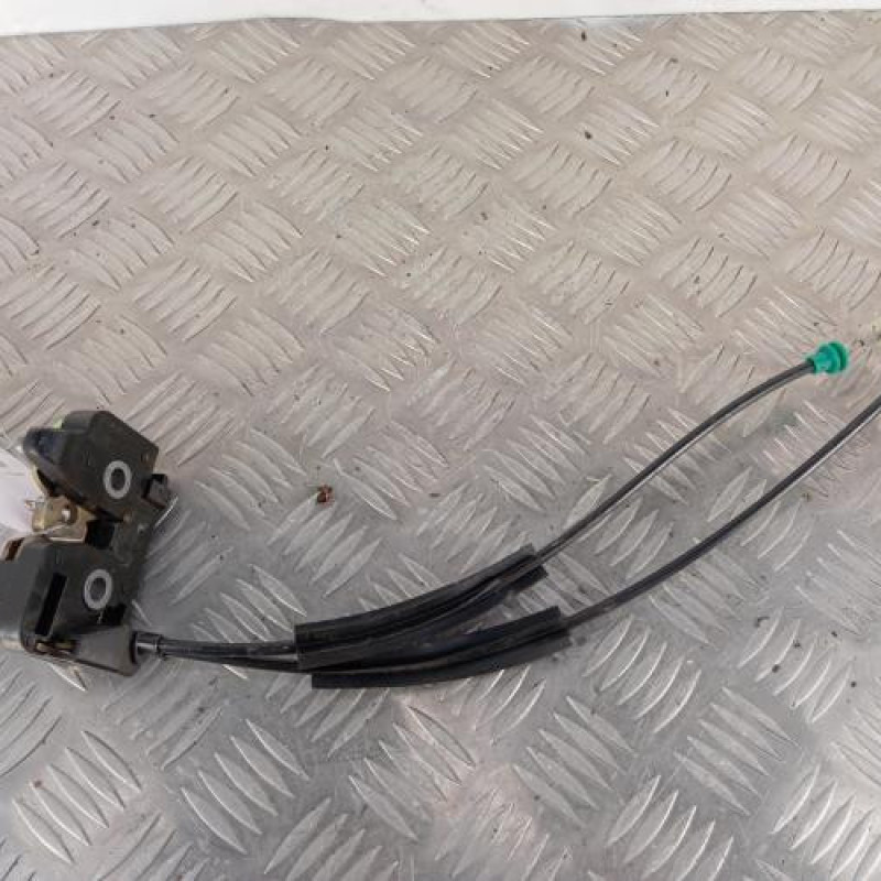 Serrure de hayon FORD FIESTA 5