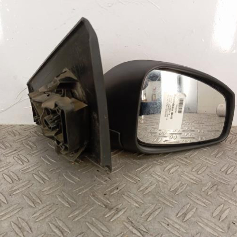 Retroviseur droit RENAULT MEGANE 3 Retroviseur droit RENAULT MEGANE 3