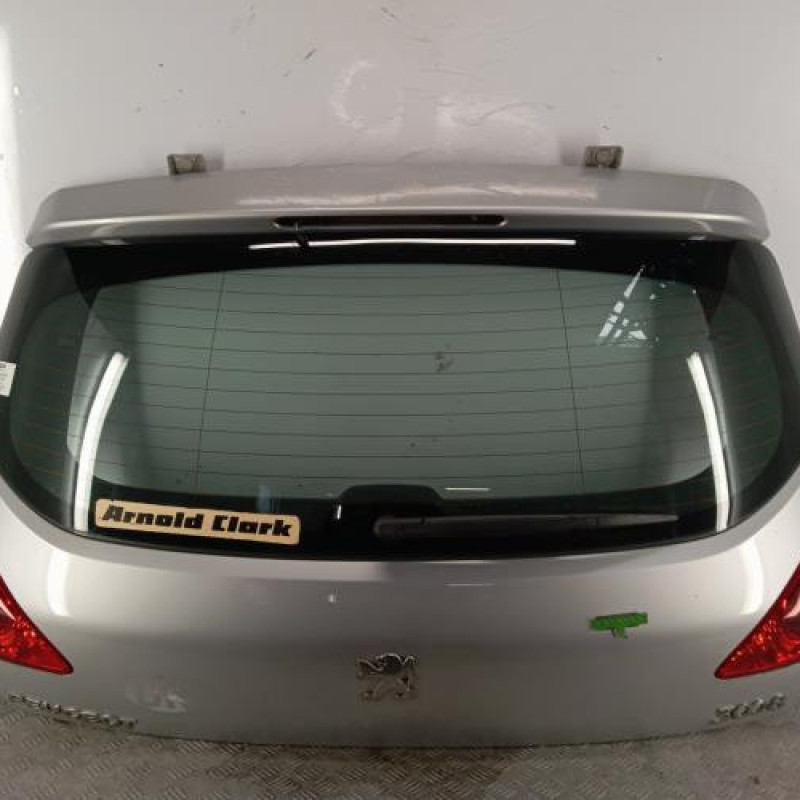Malle/Hayon arriere PEUGEOT 3008 1