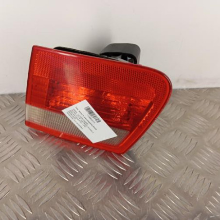 Feu arriere secondaire droit (feux) BMW SERIE 3 E46 Photo n°1