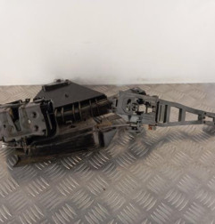 Serrure avant droit FORD FOCUS 2