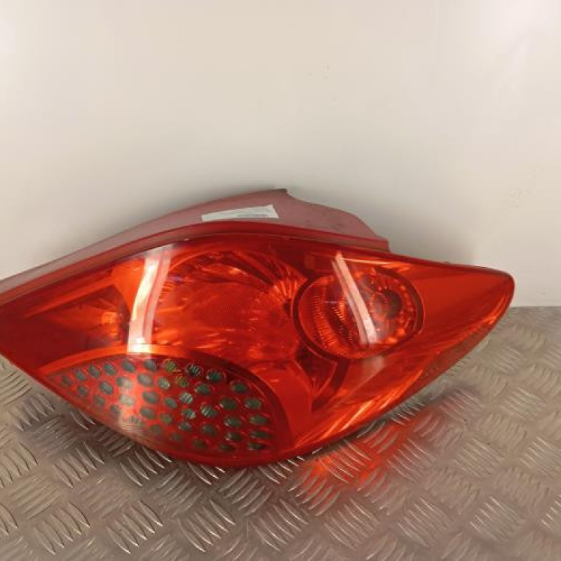 Feu arriere principal droit (feux) PEUGEOT 207 Feu arriere principal droit (feux) PEUGEOT 207