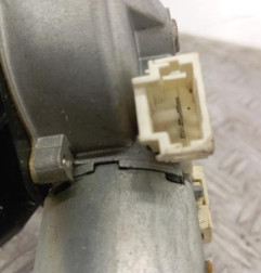 Moteur essuie glace arriere PEUGEOT 207 Photo n°4