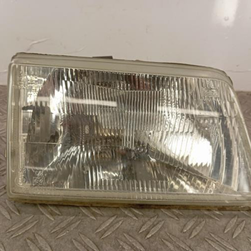 Optique avant principal droit (feux)(phare) PEUGEOT 205