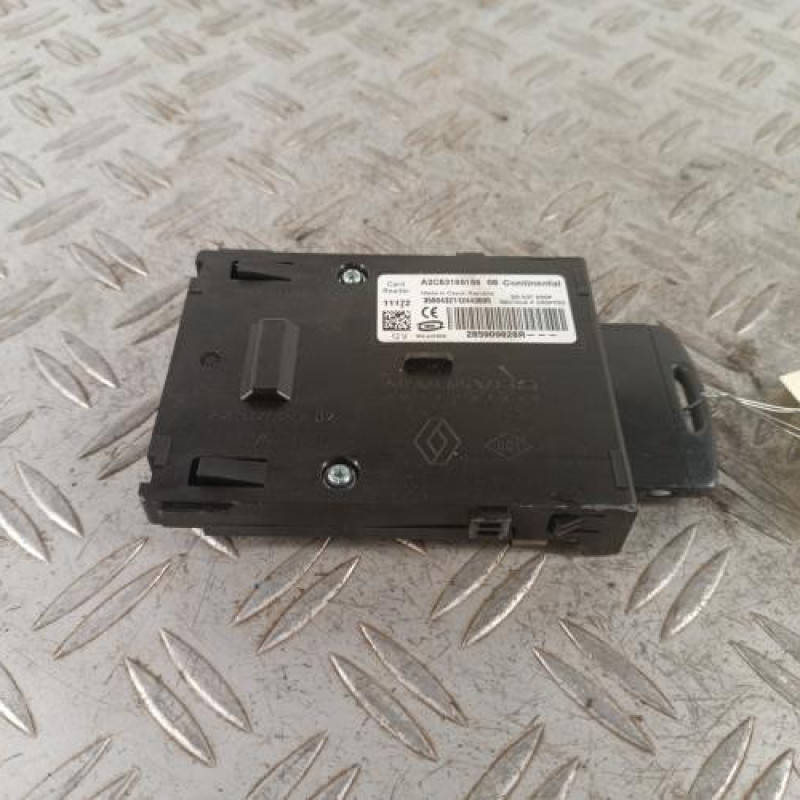 Lecteur de carte (neiman) RENAULT GRAND SCENIC 3