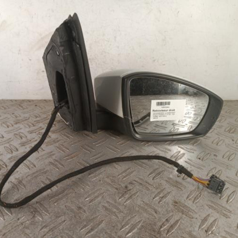 Retroviseur droit VOLKSWAGEN POLO 5