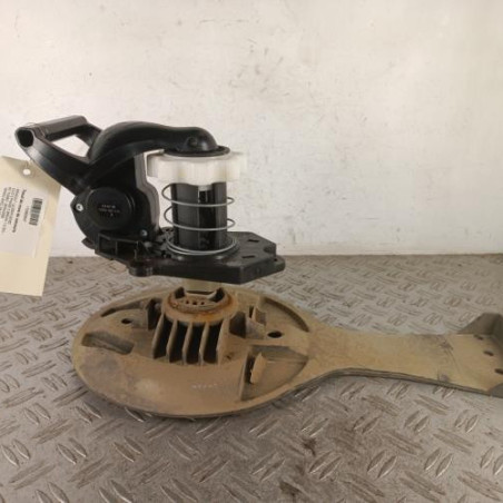 Treuil de roue de secours RENAULT CLIO 3