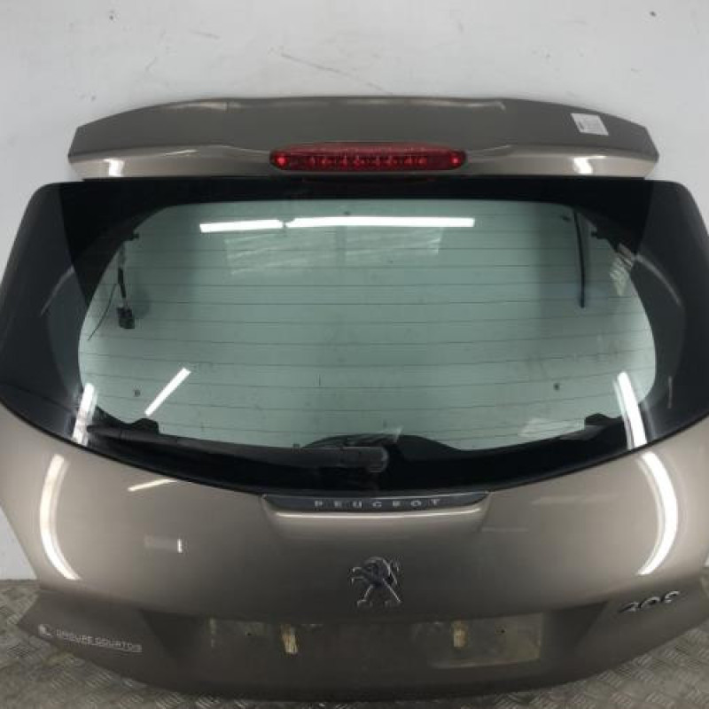 Malle/Hayon arriere PEUGEOT 208 1