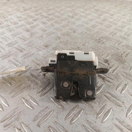 Serrure de hayon RENAULT CLIO 3