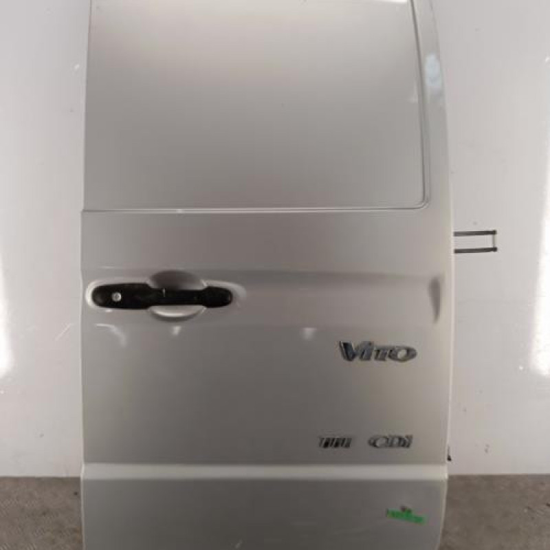 Porte de coffre droit MERCEDES VITO 639