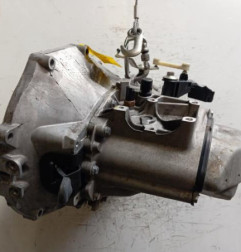 Boite de vitesses PEUGEOT 208 1 Photo n°4
