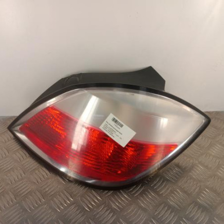 Feu arriere principal droit (feux) OPEL ASTRA H Photo n°1