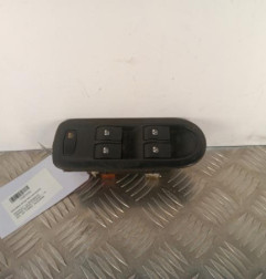 Interrupteur de leve vitre avant gauche RENAULT GRAND SCENIC 2 Photo n°1