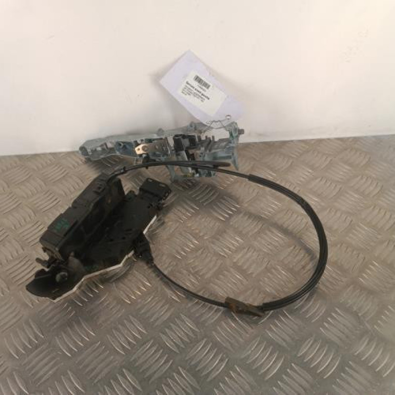 Serrure avant gauche PEUGEOT 207 Serrure avant gauche PEUGEOT 207