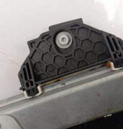 Leve vitre electrique avant droit DACIA SANDERO 2