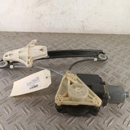 Leve vitre electrique avant droit VOLKSWAGEN POLO 5