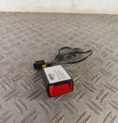 Attache ceinture arriere droit PEUGEOT 5008 1 Photo n°1