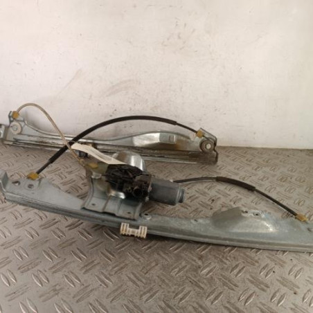 Leve vitre electrique avant droit RENAULT CLIO 3 Photo n°1