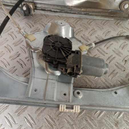 Leve vitre electrique avant droit RENAULT CLIO 3