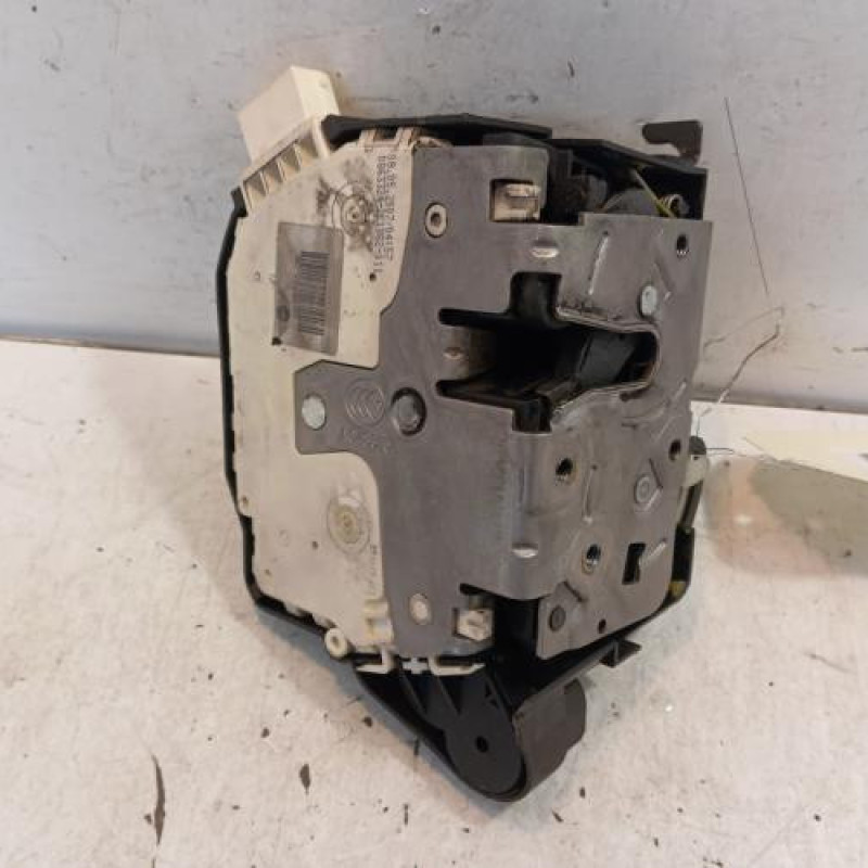 Serrure avant gauche MINI MINI 2 R56 Serrure avant gauche MINI MINI 2 R56