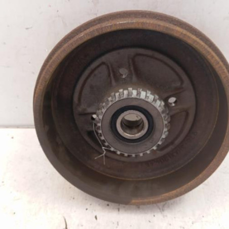 Tambour arriere droit RENAULT CLIO 2