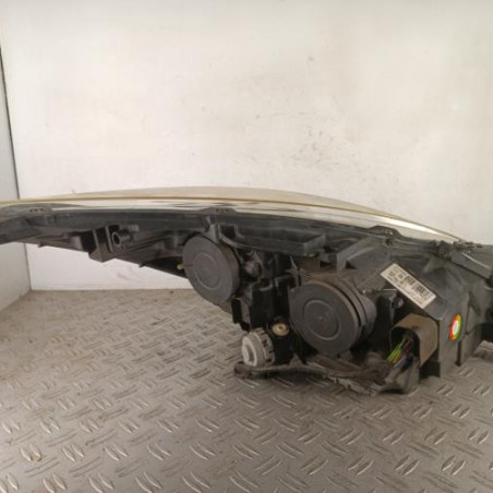 Optique avant principal gauche (feux)(phare) PEUGEOT 5008 1